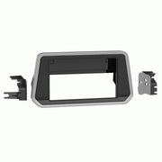 FITTING KIT NISSAN SENTRA 2020 - UP DOUBLE DIN (GLOSS BLACK / SILVER TRIM)