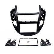 FITTING KIT CHEVROLET / HOLDEN TRAX 2013 - 2020 DOUBLE DIN (BLACK)